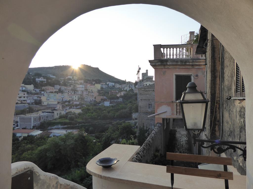 Torrione San Giovanni II Террачина Экстерьер фото