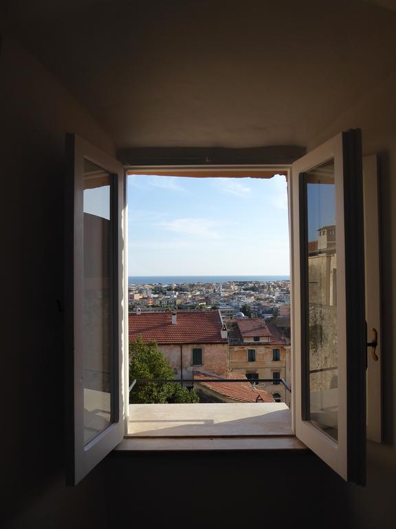 Torrione San Giovanni II Террачина Экстерьер фото