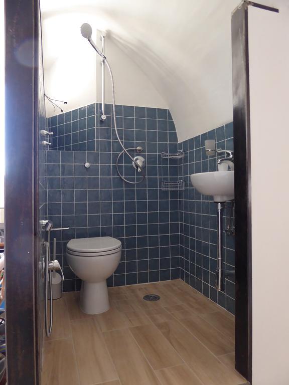 Torrione San Giovanni II Террачина Экстерьер фото